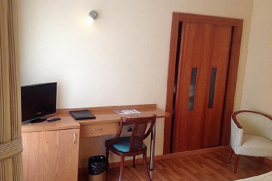 KEYTEL - photo 4