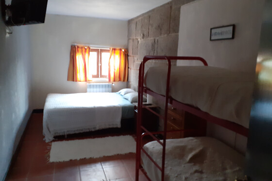 STONE FARM HOSTEL - photo 2