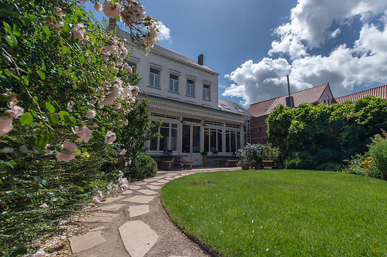 Talbot House - photo 4