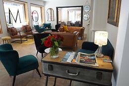 HOTEL OMA