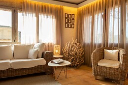 HOTEL BOUTIQUE NIU DE SOL