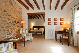 HOTEL CA´N MORAGUES