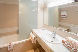 APARTHOTEL BERTRAN