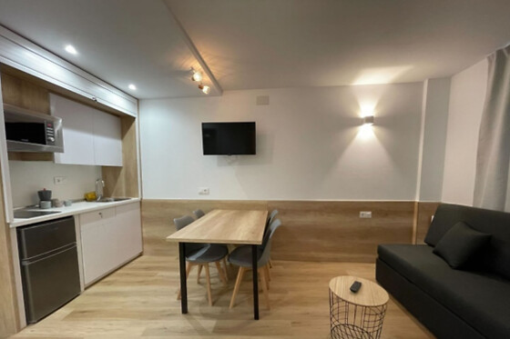 APARTAMENTOS SOLANA, HOTEL TAULL & ROMANIC - photo 9