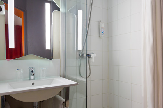 Ibis Budget Chilly Mazarin - photo 17