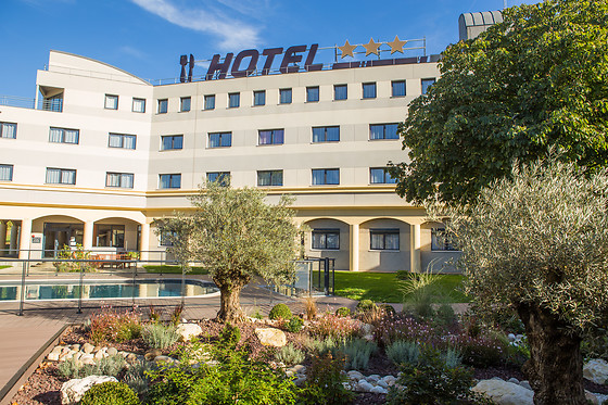 Hotel restaurant le paddock - photo 12