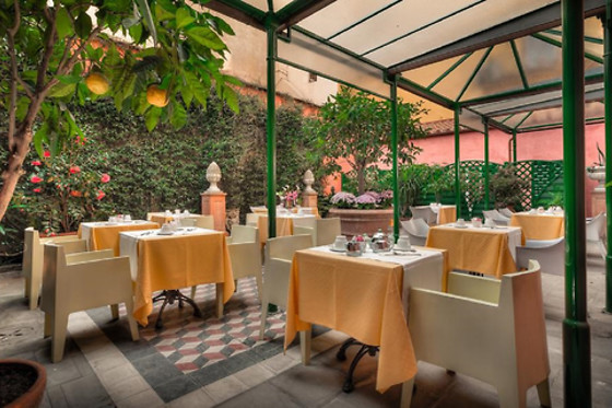 Hotel Palazzo Dal Borgo - photo 2