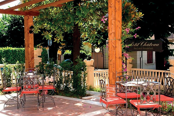 B&B Petit Chateau - photo 14