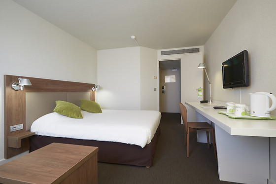 Hôtel Campanile Blanc Mesnil - photo 8