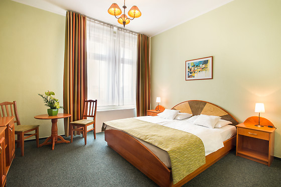 Baross City Hotel - photo 1