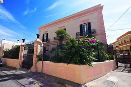 Palazzo Castriota Scanderberg