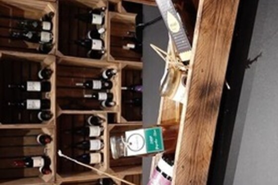 Eat's Wine O Clock - photo 8