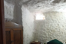 CASA CUEVA ENTRE HOCES