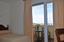 HOTEL HEREDERO
