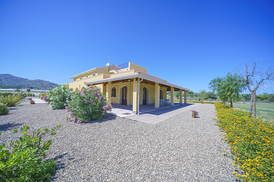 Minissale Farmhouse - photo 4