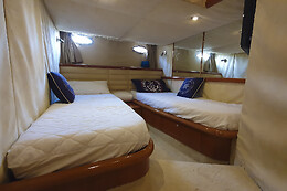 CHARTER BARCELONA 2