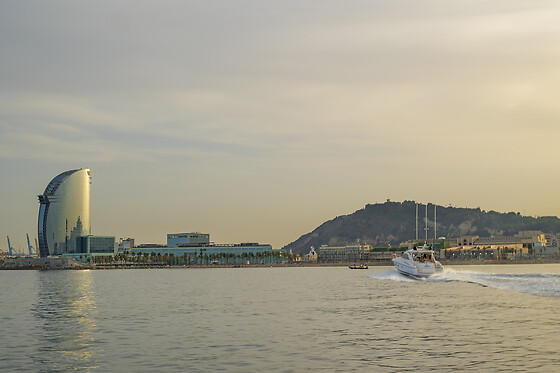 CHARTER BARCELONA 2 - photo 4