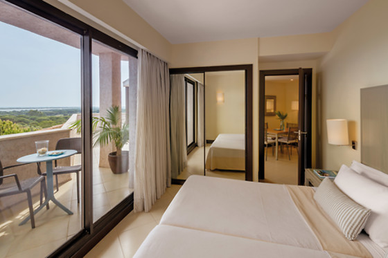 HOTEL PRECISE RESORT EL ROMPIDO - photo 1