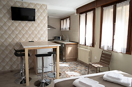 APARTAMENTOS TRES PUENTES ANGUIANO
