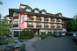 Hotel The Originals Thonon-les-Bains L'Arc-En-Ciel