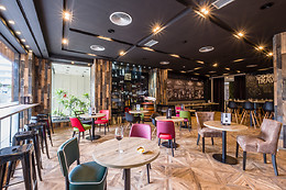 RESTAURANT COOK AND TRAVEL