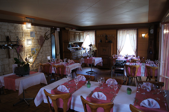 M. et Mme Collomb - Hôtel de la Gare - photo 3