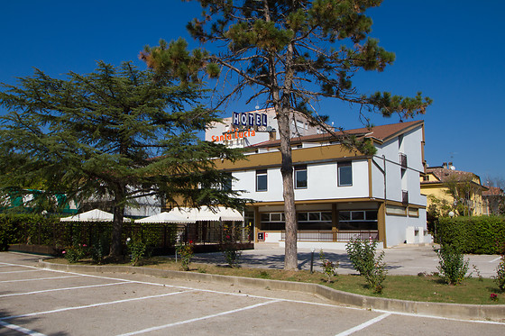 Hotel Santa Lucia - photo 1