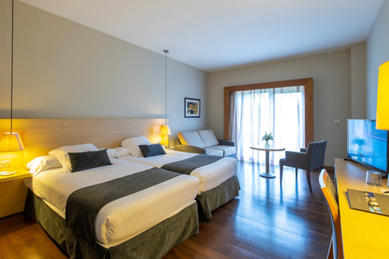 HOTEL SPA ATTICA 21 VILLALBA - photo 0