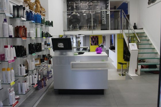 VICTOR CALASANZ HAIR SALÓN - photo 2