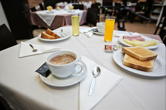 HOTEL RECINTO - photo 9