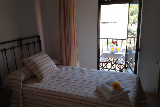 HOSTAL ALBA TARUTA - photo 1