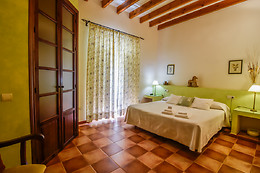 LA CASA DE LAS TITAS