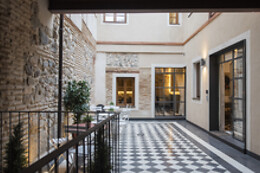 APARTAMENTOS VIRGEN BLANCA
