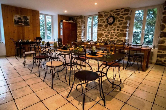 Café & Restaurant Le Pont de la Loire - photo 10