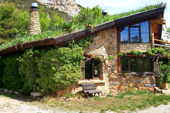 CAL SERRAT - photo 0
