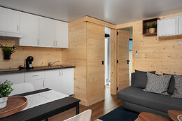 BOAT HAUS