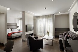 Holiday Suites Arnis Street