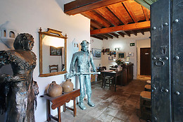 HOTEL RESTAURANTE BANDOLERO