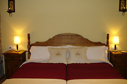 HOTEL RURAL LOS CEREZOS DE YANGUAS